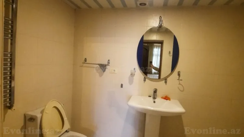 Kirayə verilir 3 otaqlı Mənzil Yeni tikili 160 m² Nərimanov r. - şəkil 18