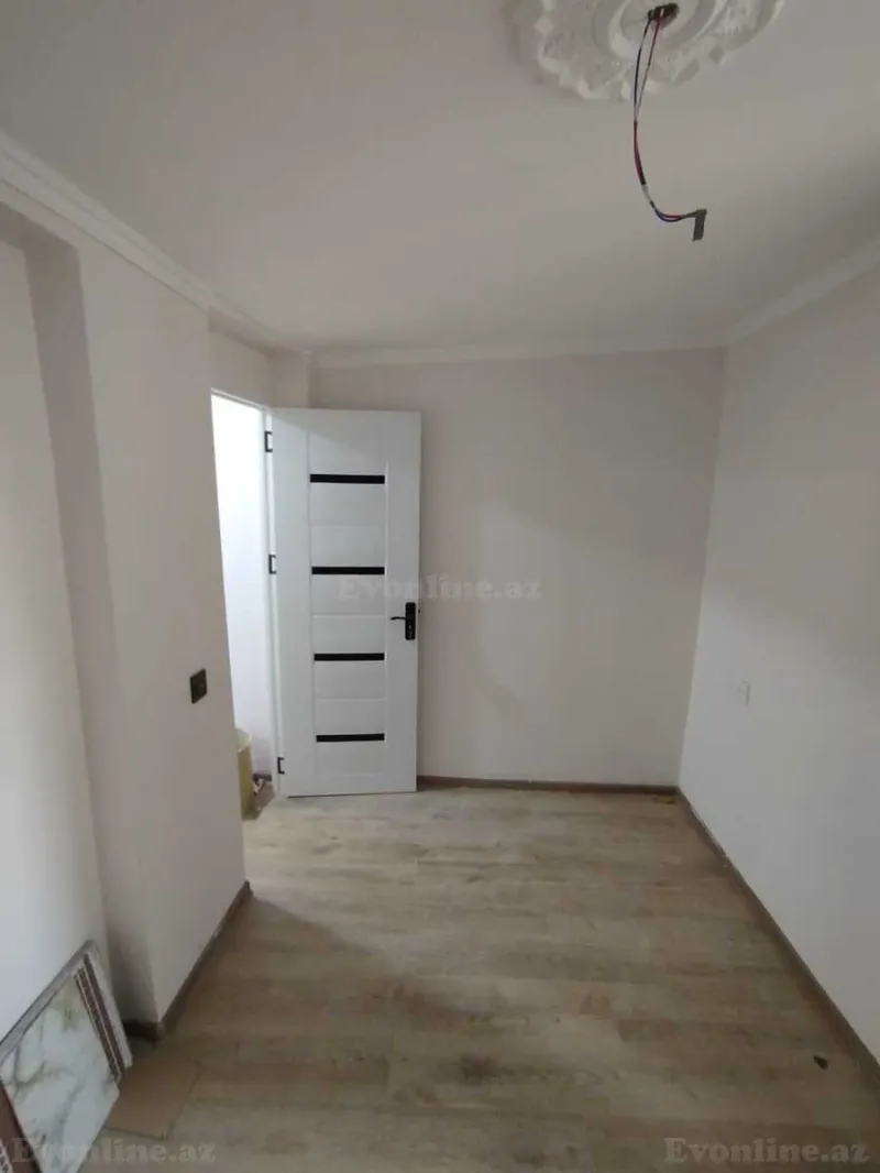 Satılır 2 otaqlı Mənzil Köhnə tikili 43 m² Nizami m. - şəkil 5