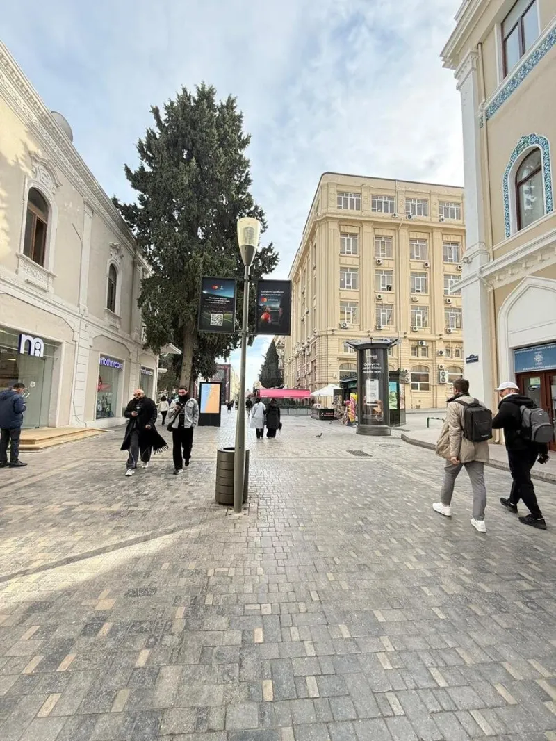 Satılır 2 otaqlı Mənzil Köhnə tikili 100 m² Sahil m.