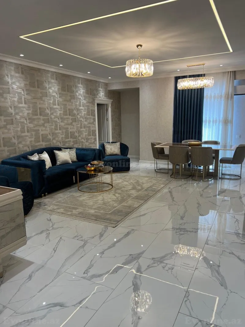 Satılır 3 otaqlı Mənzil Yeni tikili 148 m² 8 Noyabr m.