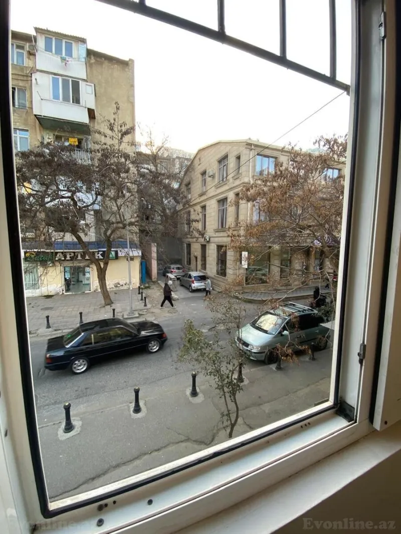 Satılır 2 otaqlı Mənzil Köhnə tikili 42 m² Yasamal - şəkil 8