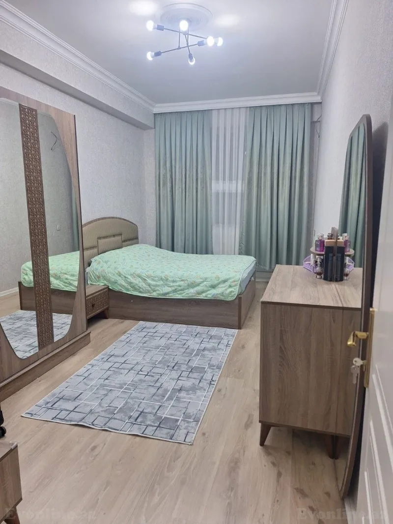 Satılır 2 otaqlı Mənzil Yeni tikili 70 m² Saray