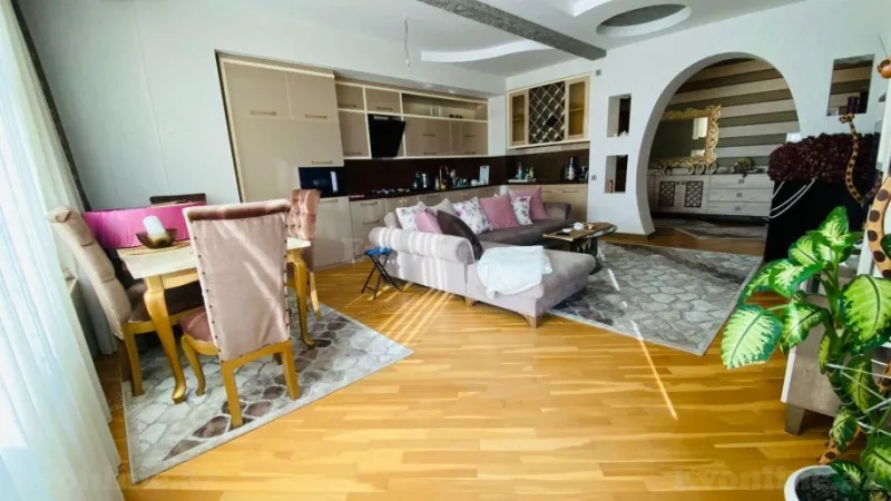 Satılır 3 otaqlı Mənzil Yeni tikili 100 m² Badamdar