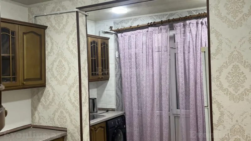 Kirayə verilir 2 otaqlı Mənzil Köhnə tikili 55 m² Həzi Aslanov