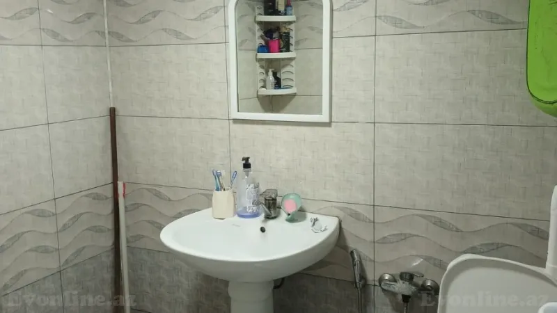 Satılır 2 otaqlı Mənzil Köhnə tikili 50 m² Əmircan - şəkil 6