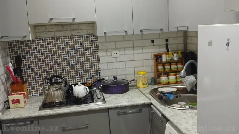 Satılır 2 otaqlı Mənzil Köhnə tikili 50 m² Əmircan - şəkil 18