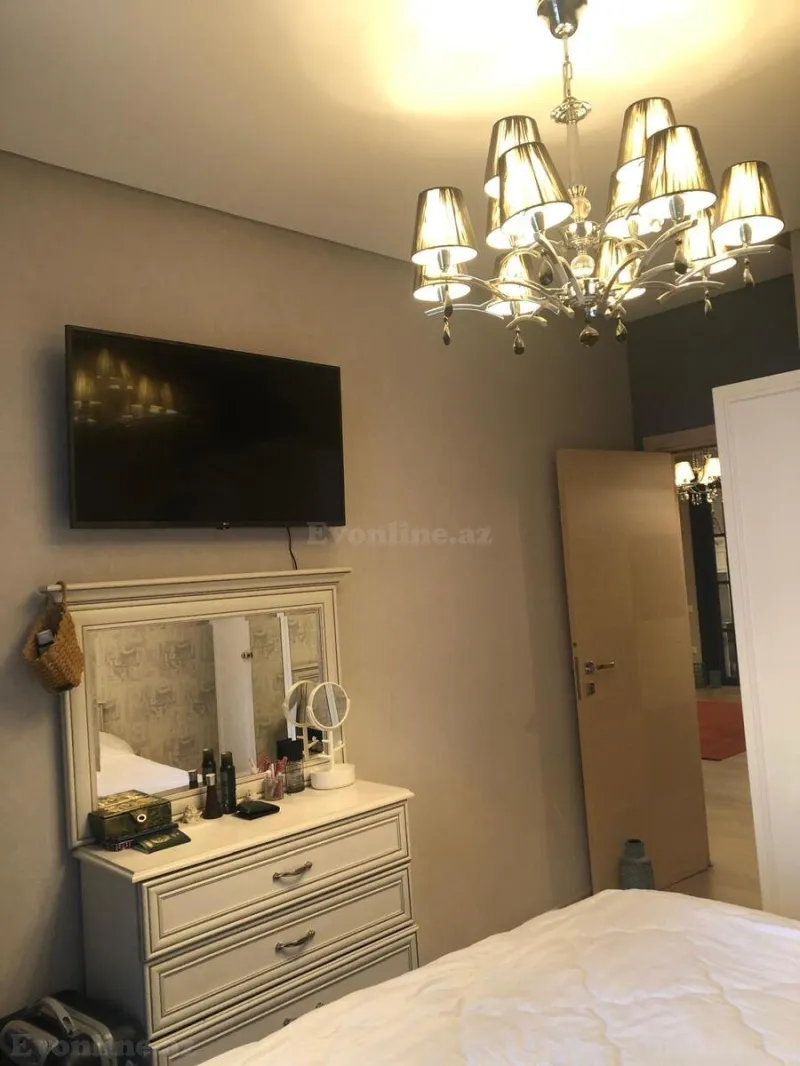 Satılır 3 otaqlı Mənzil Yeni tikili 135 m² Nəriman Nərimanov m. - şəkil 8