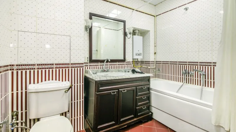 Satılır 3 otaqlı Mənzil Köhnə tikili 95 m² Sahil m. - şəkil 4