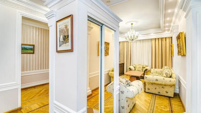 Satılır 3 otaqlı Mənzil Köhnə tikili 95 m² Sahil m. - şəkil 9