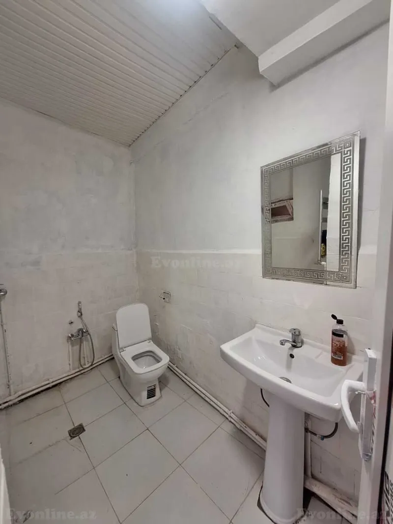 Kirayə verilir 2 otaqlı Mənzil Köhnə tikili 50 m² Nizami m. - şəkil 12