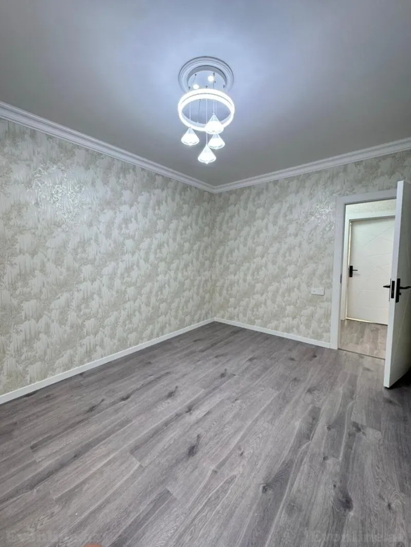 Satılır 3 otaqlı Mənzil Köhnə tikili 75 m² Əhmədli m. - şəkil 4