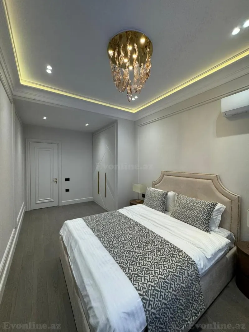 Satılır 4 otaqlı Mənzil Yeni tikili 140 m² Xətai m. - şəkil 4