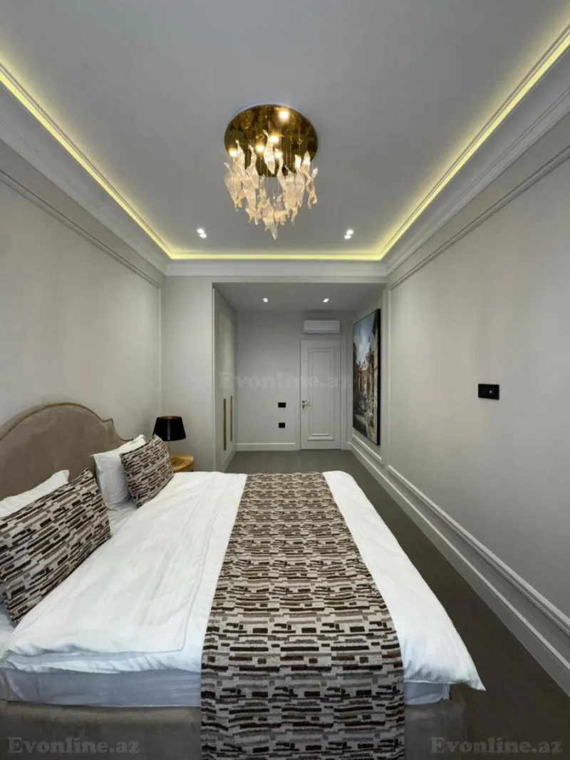 Satılır 4 otaqlı Mənzil Yeni tikili 140 m² Xətai m. - şəkil 11