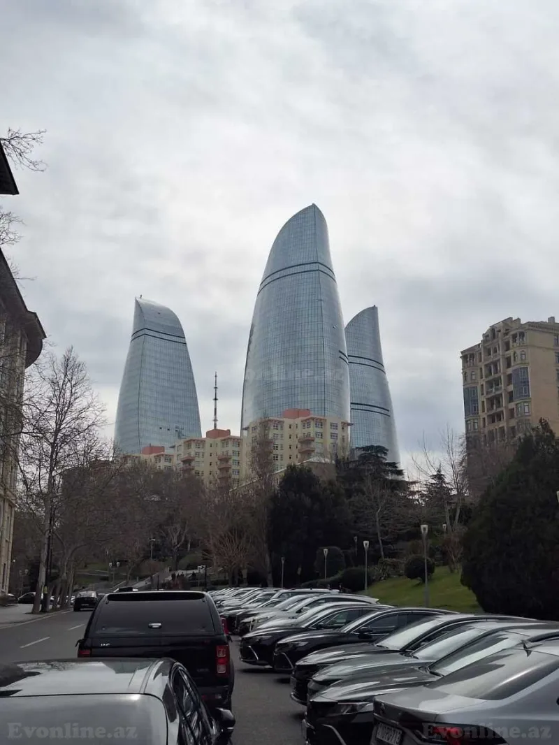 Kirayə verilir 1 otaqlı Mənzil Köhnə tikili 40 m² İçərişəhər m. - şəkil 2