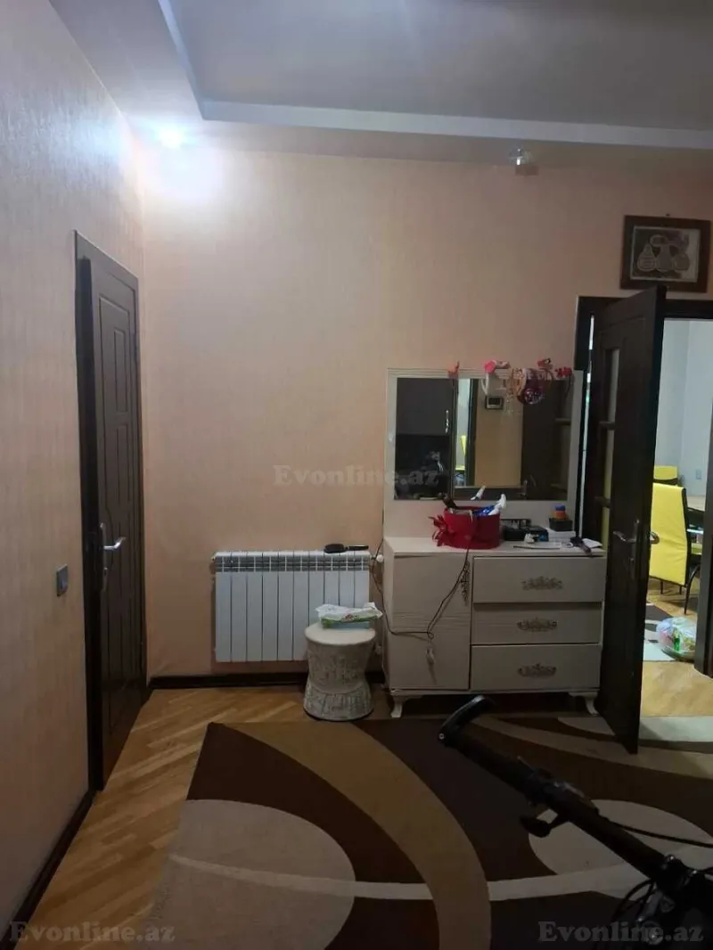 Satılır 2 otaqlı Mənzil Yeni tikili 75 m² 7-ci mikrorayon