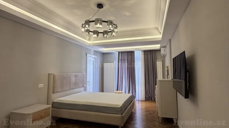 Satılır 4 otaqlı Mənzil Yeni tikili 215 m² Elmlər Akademiyası m. - şəkil 10