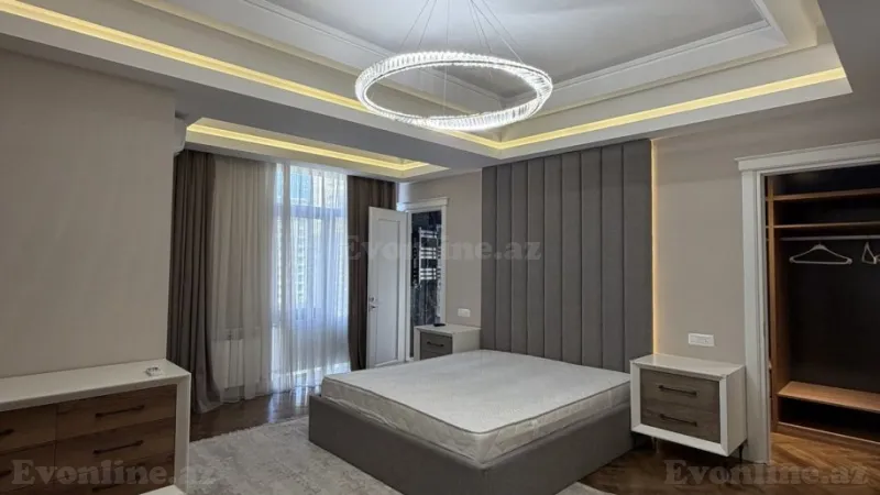 Satılır 4 otaqlı Mənzil Yeni tikili 215 m² Elmlər Akademiyası m. - şəkil 17