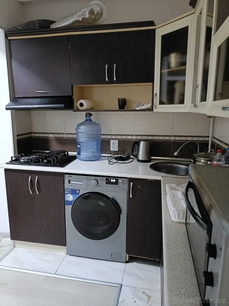 Satılır 2 otaqlı Mənzil Köhnə tikili 65 m² Köhnə Günəşli - şəkil 5