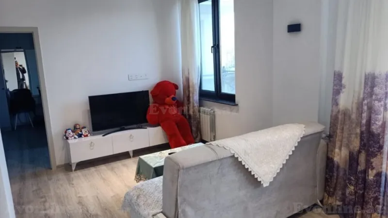 Kirayə verilir 2 otaqlı Mənzil Yeni tikili 60 m² Nərimanov r. - şəkil 2