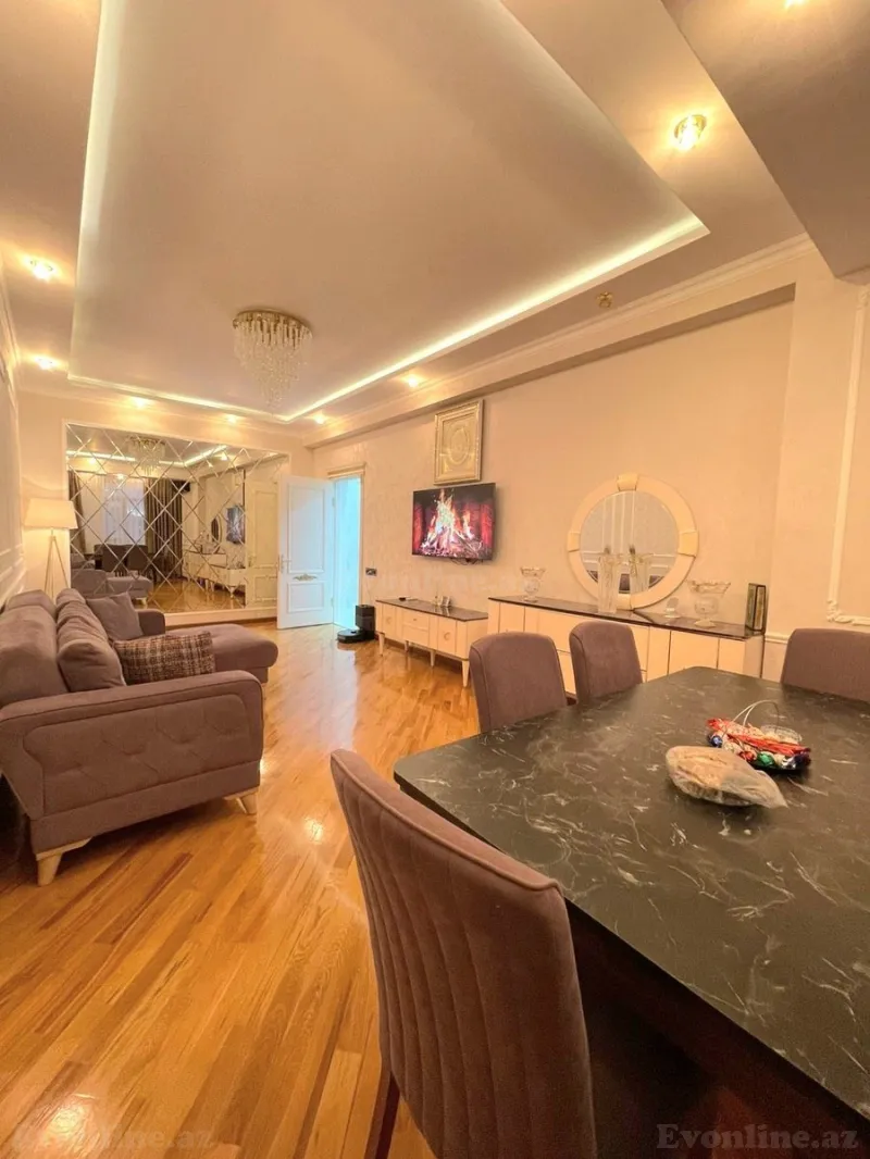 Satılır 2 otaqlı Mənzil Yeni tikili 101 m² Elmlər Akademiyası m. - şəkil 2