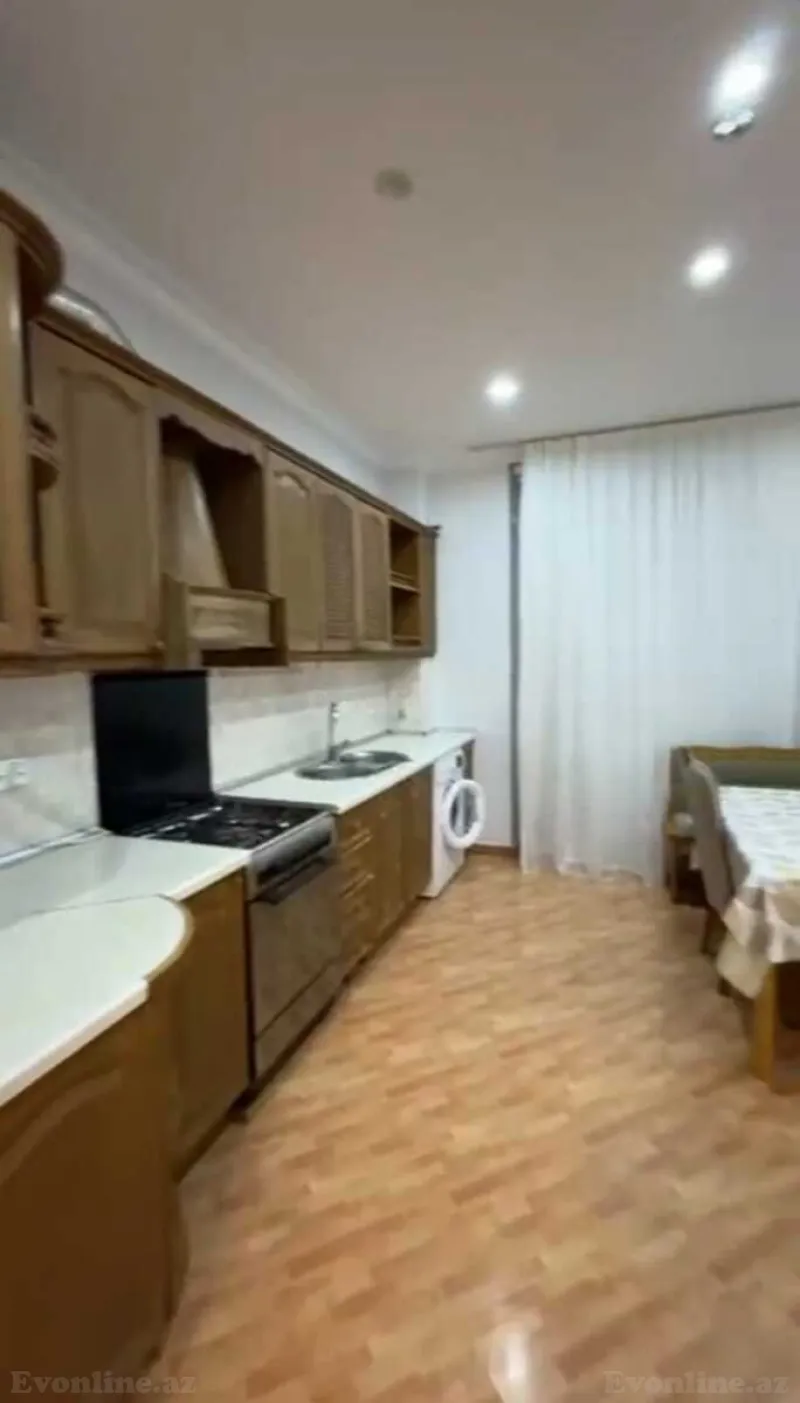 Kirayə verilir 3 otaqlı Mənzil Yeni tikili 130 m² 8-ci mikrorayon - şəkil 10