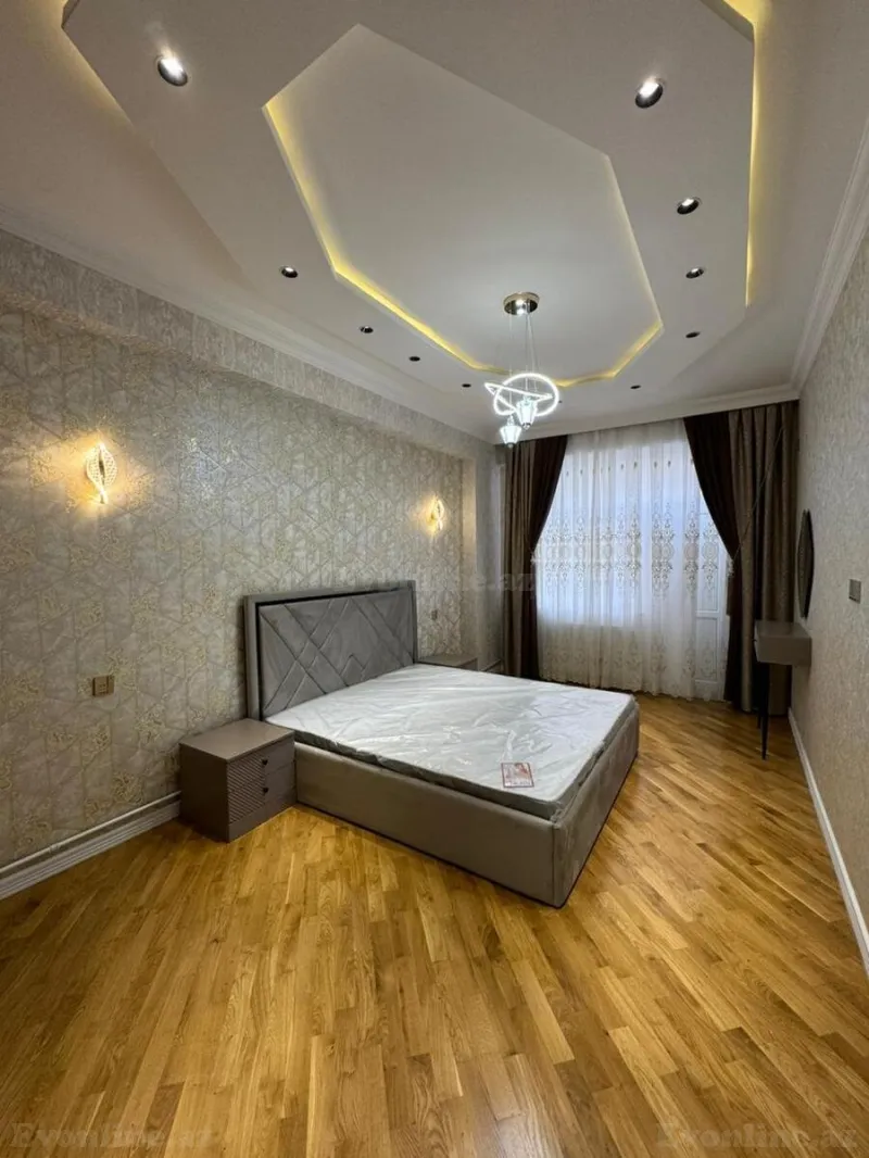 Satılır 2 otaqlı Mənzil Yeni tikili 90 m² Xətai r. - şəkil 5