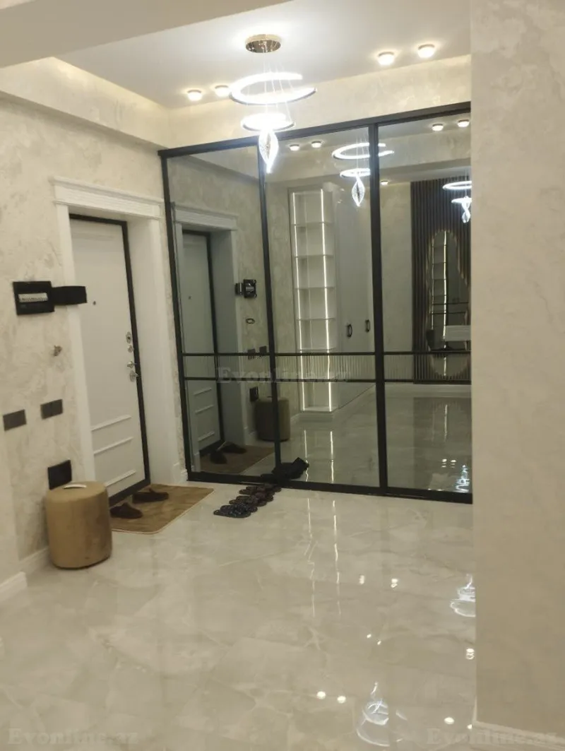 Satılır 3 otaqlı Mənzil Yeni tikili 140 m² Gənclik m. - şəkil 5