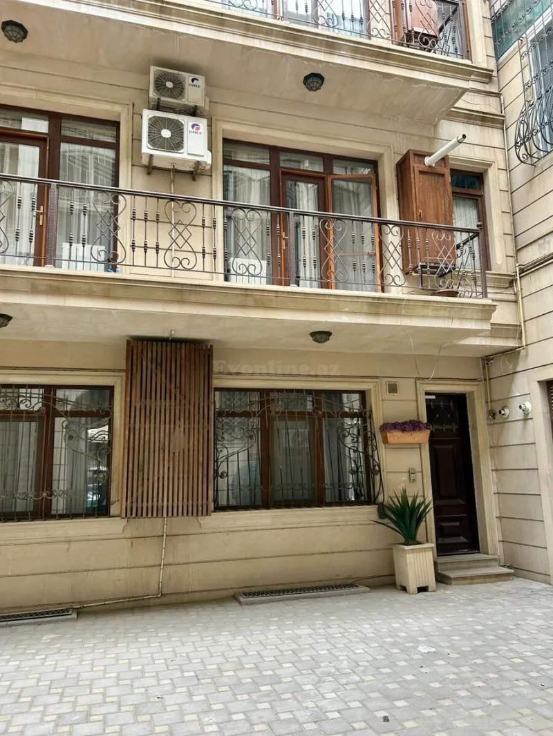 Kirayə verilir Obyekt 80 m² Sahil m.