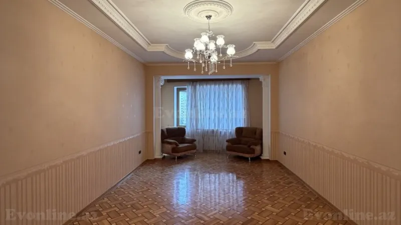 Satılır 3 otaqlı Mənzil Yeni tikili 136 m² 28 May m. - şəkil 2