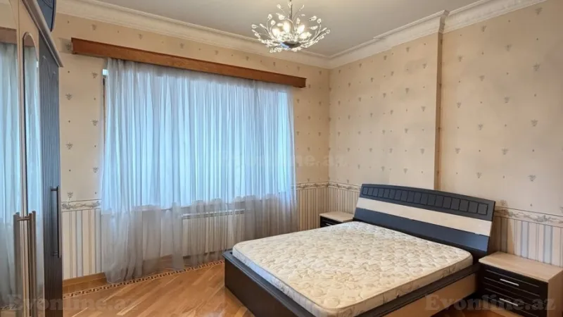 Satılır 3 otaqlı Mənzil Yeni tikili 136 m² 28 May m. - şəkil 4