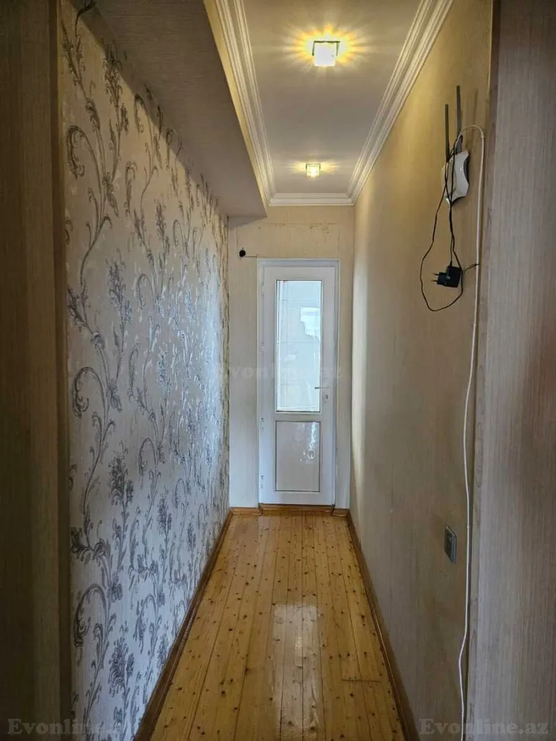 Kirayə verilir 4 otaqlı Mənzil Köhnə tikili 100 m² Sabunçu r. - şəkil 3