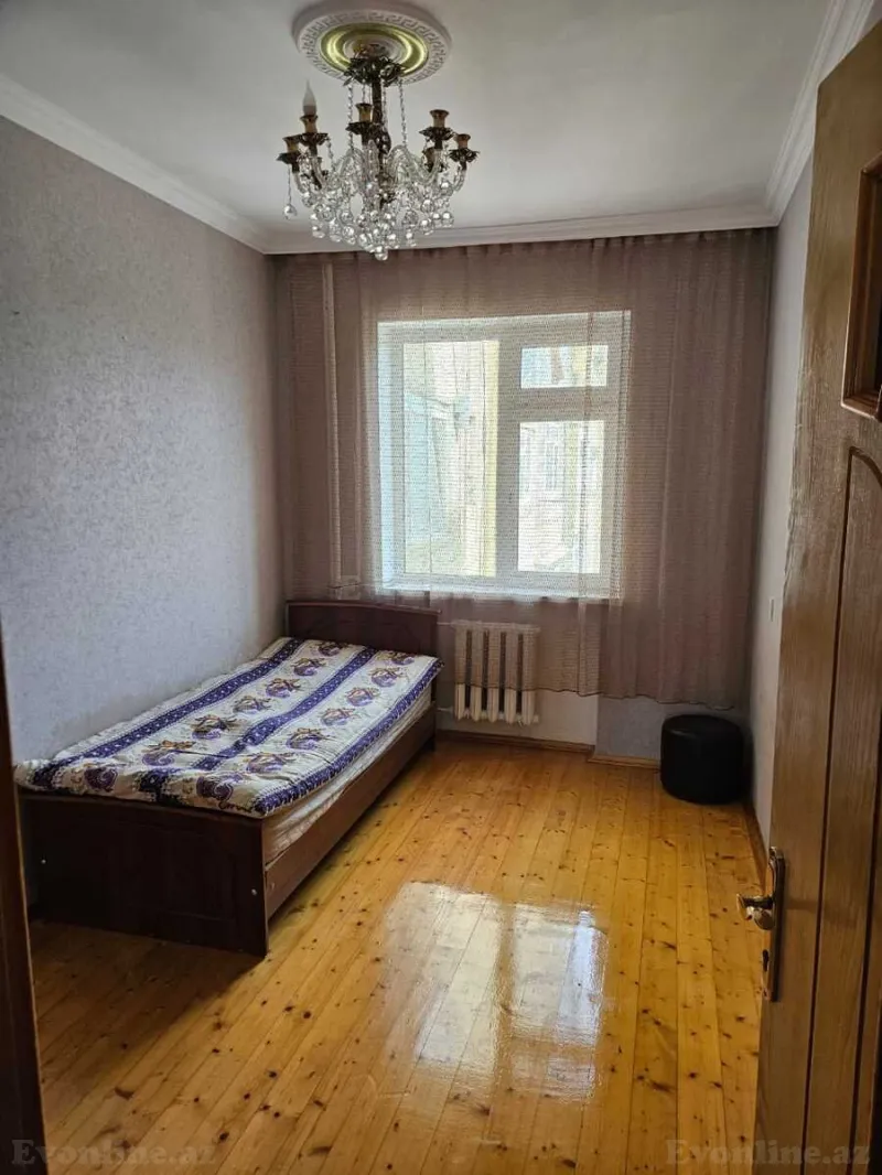 Kirayə verilir 4 otaqlı Mənzil Köhnə tikili 100 m² Sabunçu r. - şəkil 9