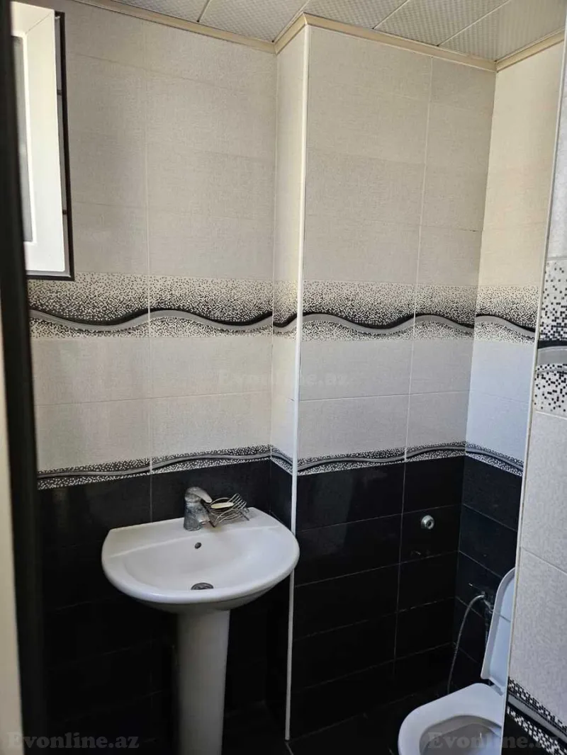 Kirayə verilir 4 otaqlı Mənzil Köhnə tikili 100 m² Sabunçu r. - şəkil 11