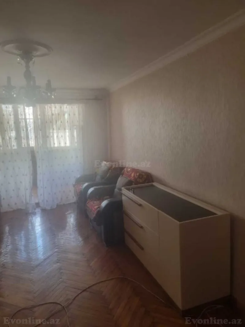 Satılır 3 otaqlı Mənzil Köhnə tikili 62 m² Yasamal - şəkil 2