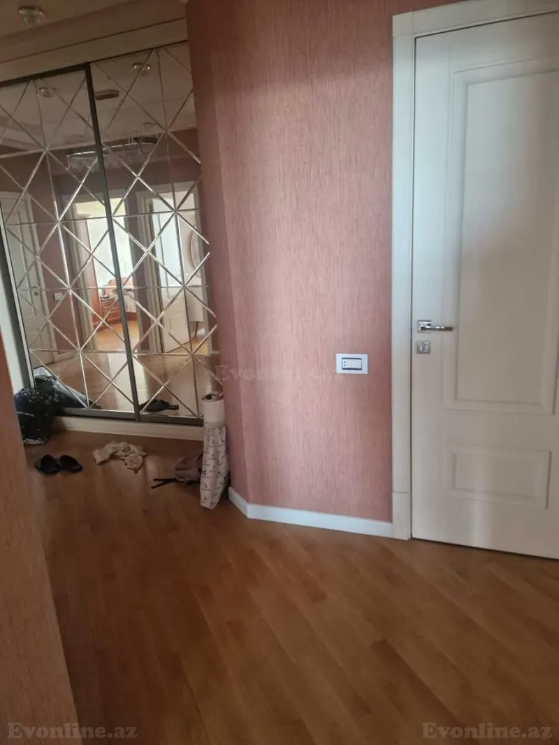 Kirayə verilir 3 otaqlı Mənzil Yeni tikili 130 m² Yasamal - şəkil 6