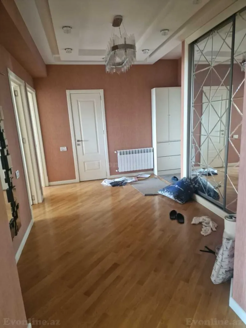 Kirayə verilir 3 otaqlı Mənzil Yeni tikili 130 m² Yasamal - şəkil 11