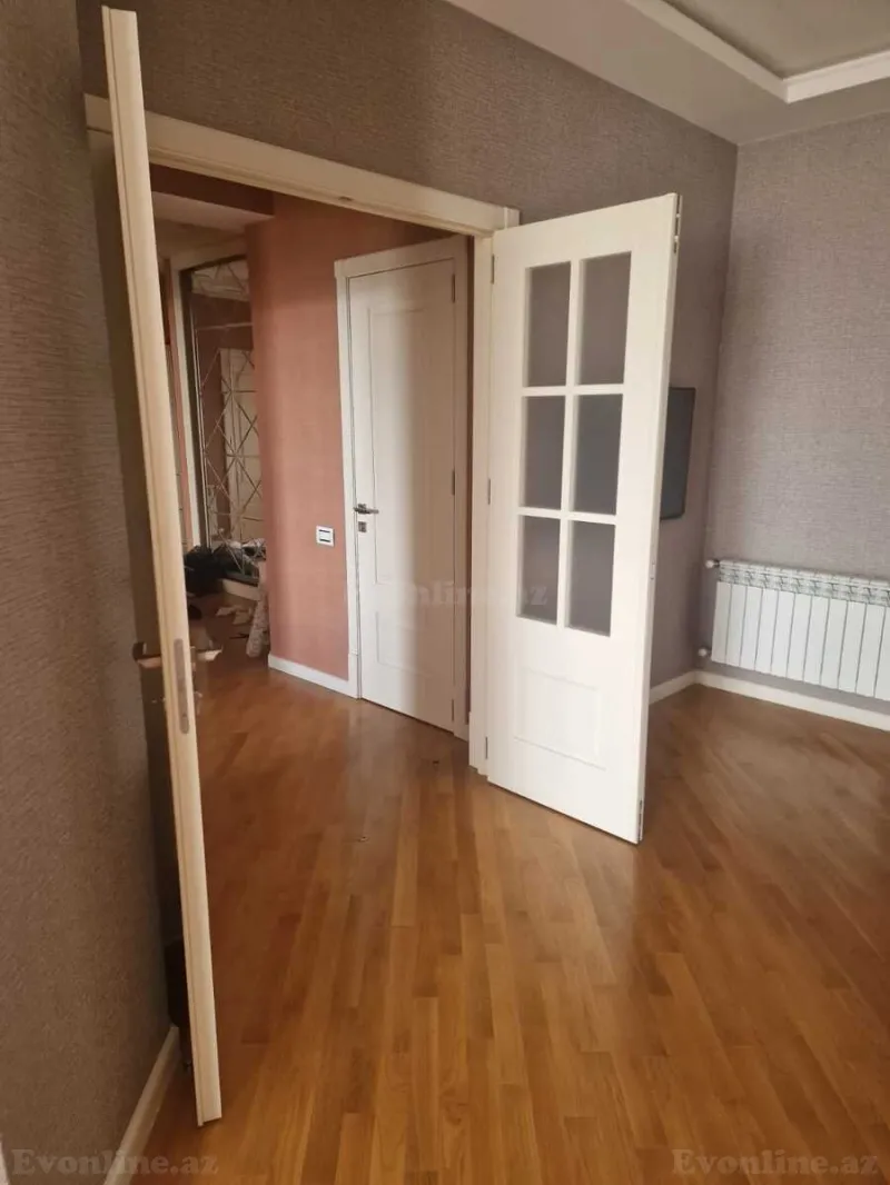 Kirayə verilir 3 otaqlı Mənzil Yeni tikili 130 m² Yasamal - şəkil 15