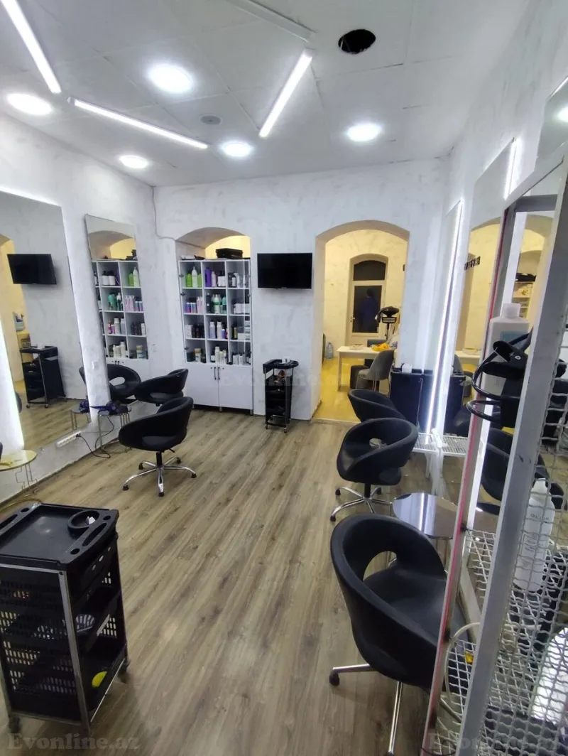 Kirayə verilir Obyekt 45 m² 28 May m.