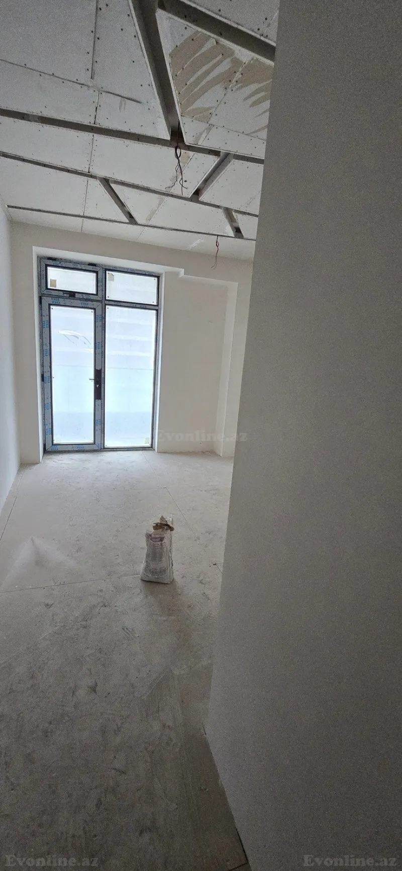 Satılır 2 otaqlı Mənzil Yeni tikili 98 m² 8 Noyabr m. - şəkil 3