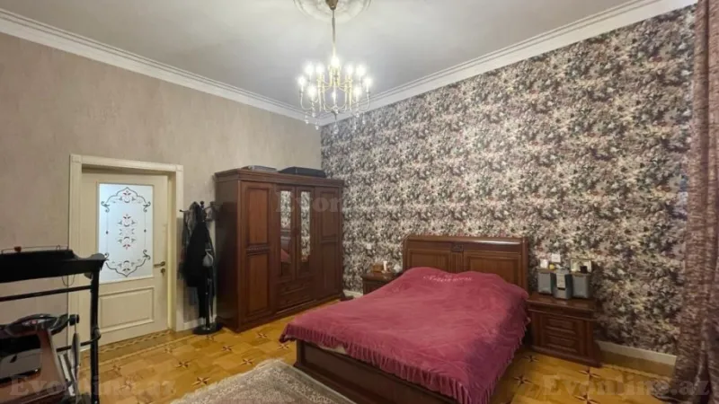 Satılır 3 otaqlı Mənzil Köhnə tikili 100 m² Nəriman Nərimanov m. - şəkil 9