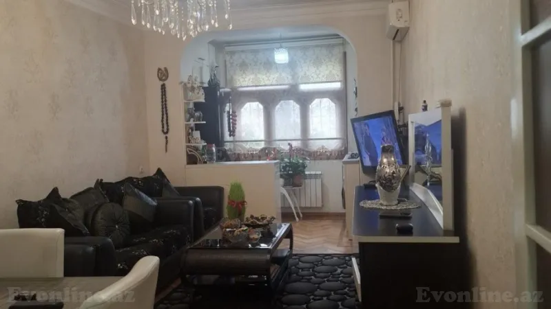 Satılır 2 otaqlı Mənzil Köhnə tikili 50 m² Qara Qarayev m. - şəkil 2