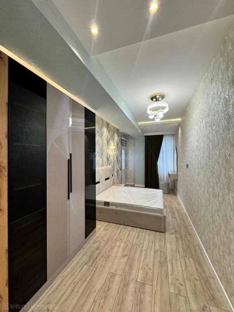 Satılır 3 otaqlı Mənzil Yeni tikili 113 m² Həzi Aslanov m.