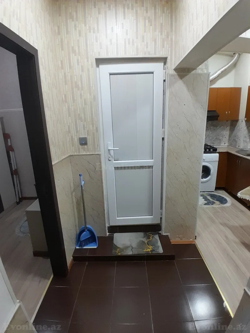 Kirayə verilir 2 otaqlı Mənzil Köhnə tikili 35 m² Sahil m. - şəkil 3