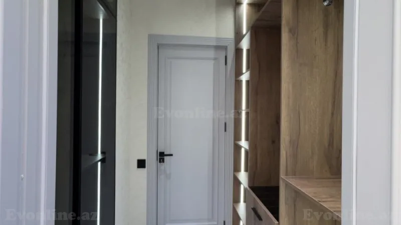 Satılır 4 otaqlı Mənzil Yeni tikili 186 m² Qara Qarayev m. - şəkil 8