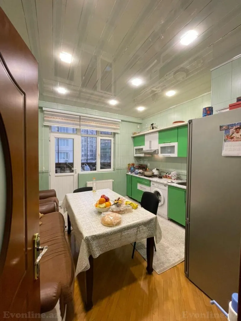 Satılır 2 otaqlı Mənzil Yeni tikili 90 m² 8-ci mikrorayon - şəkil 5