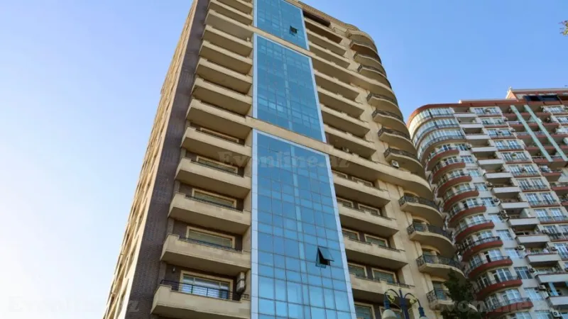 Satılır 4 otaqlı Mənzil Yeni tikili 196 m² Badamdar - şəkil 6