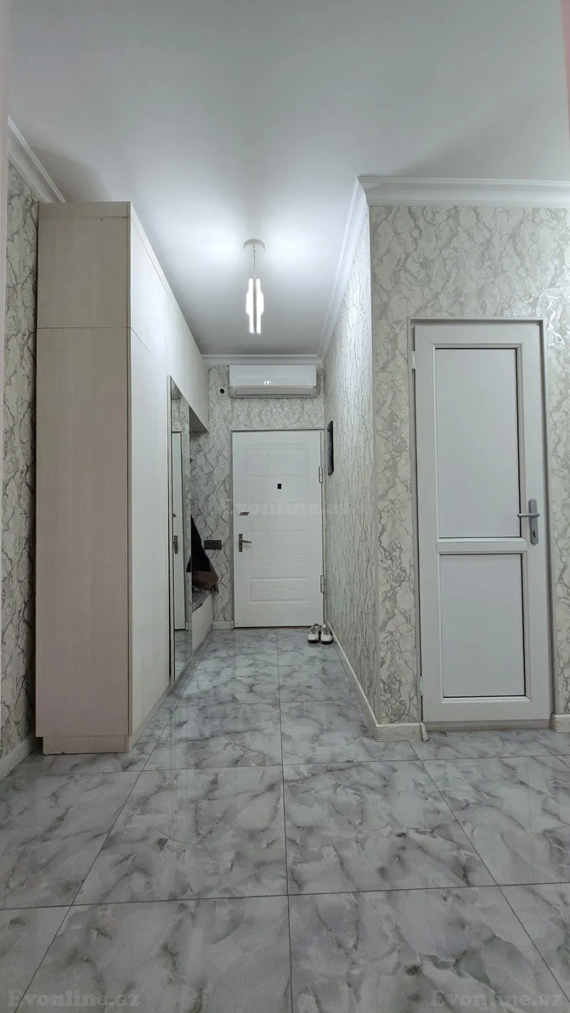 Satılır 3 otaqlı Mənzil Köhnə tikili 100 m² 9-cu mikrorayon