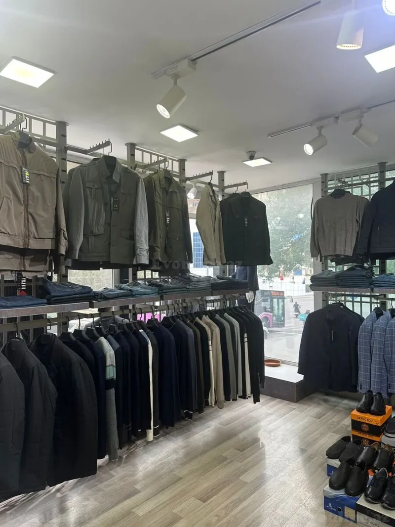 Bakı, Binəqədi r., Azadlıq prospekti m., 8-ci mikrorayonda obyekt kirayə verilir