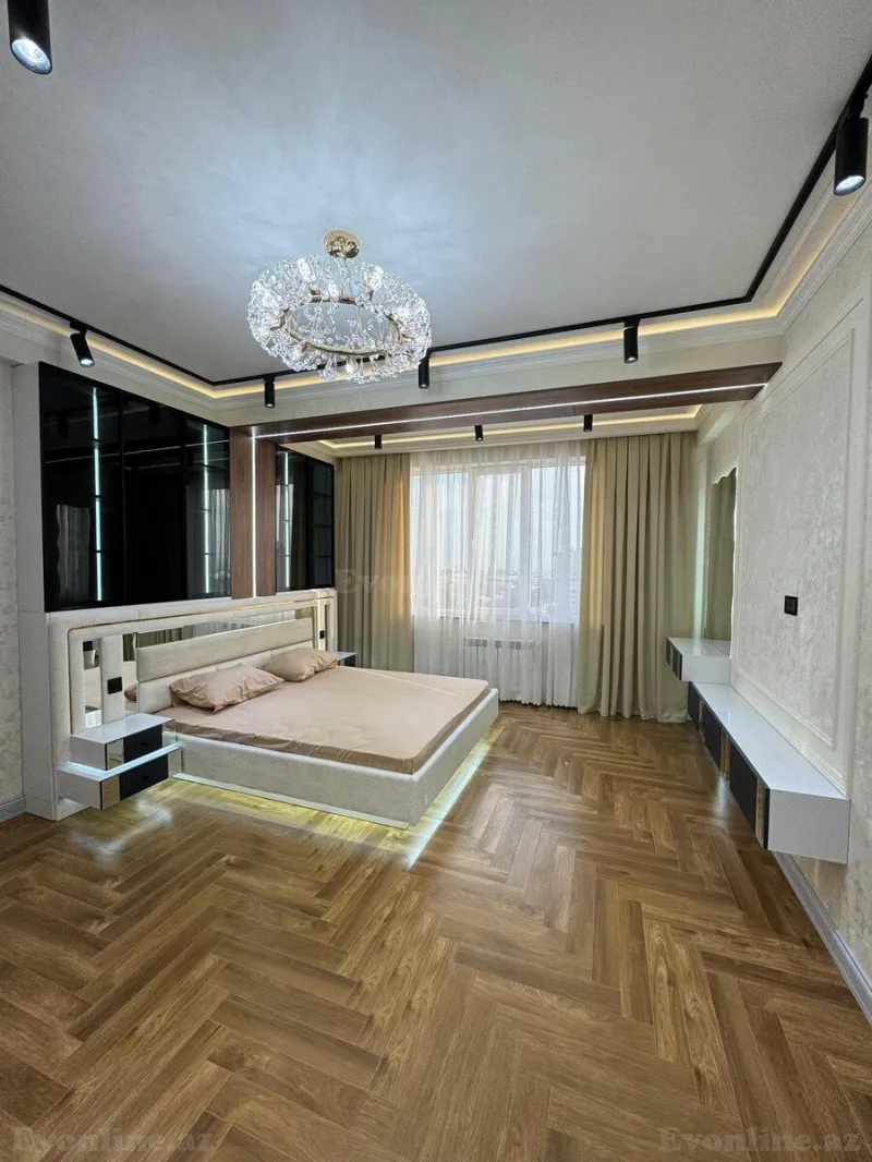 Satılır 4 otaqlı Mənzil Yeni tikili 186 m² Qara Qarayev m. - şəkil 14