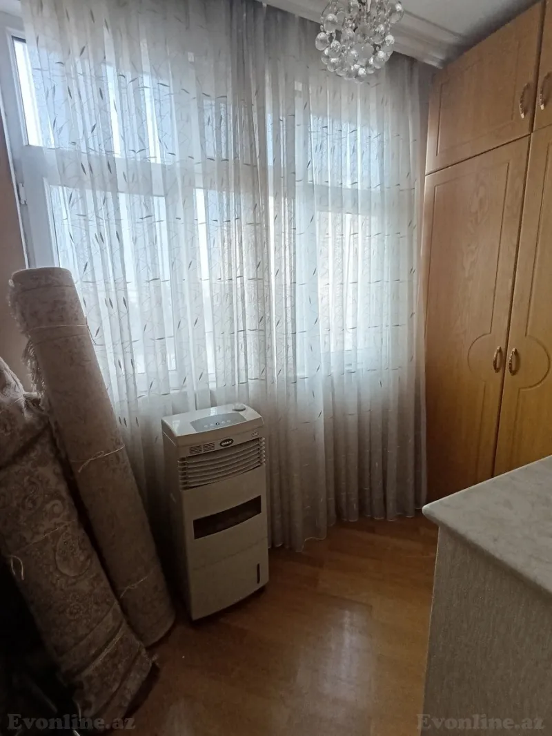 Satılır 2 otaqlı Mənzil Köhnə tikili 65 m² 8-ci mikrorayon - şəkil 12